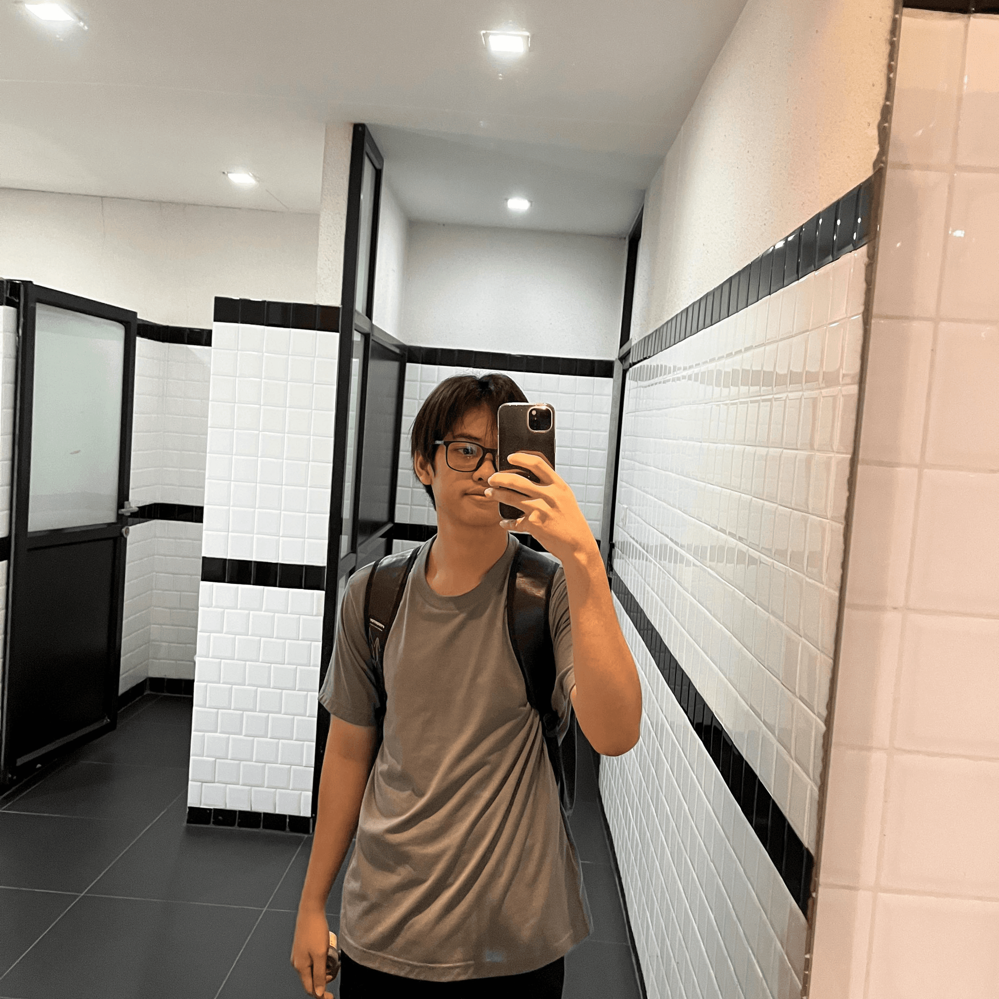 วสุ สุวรรณประทีป